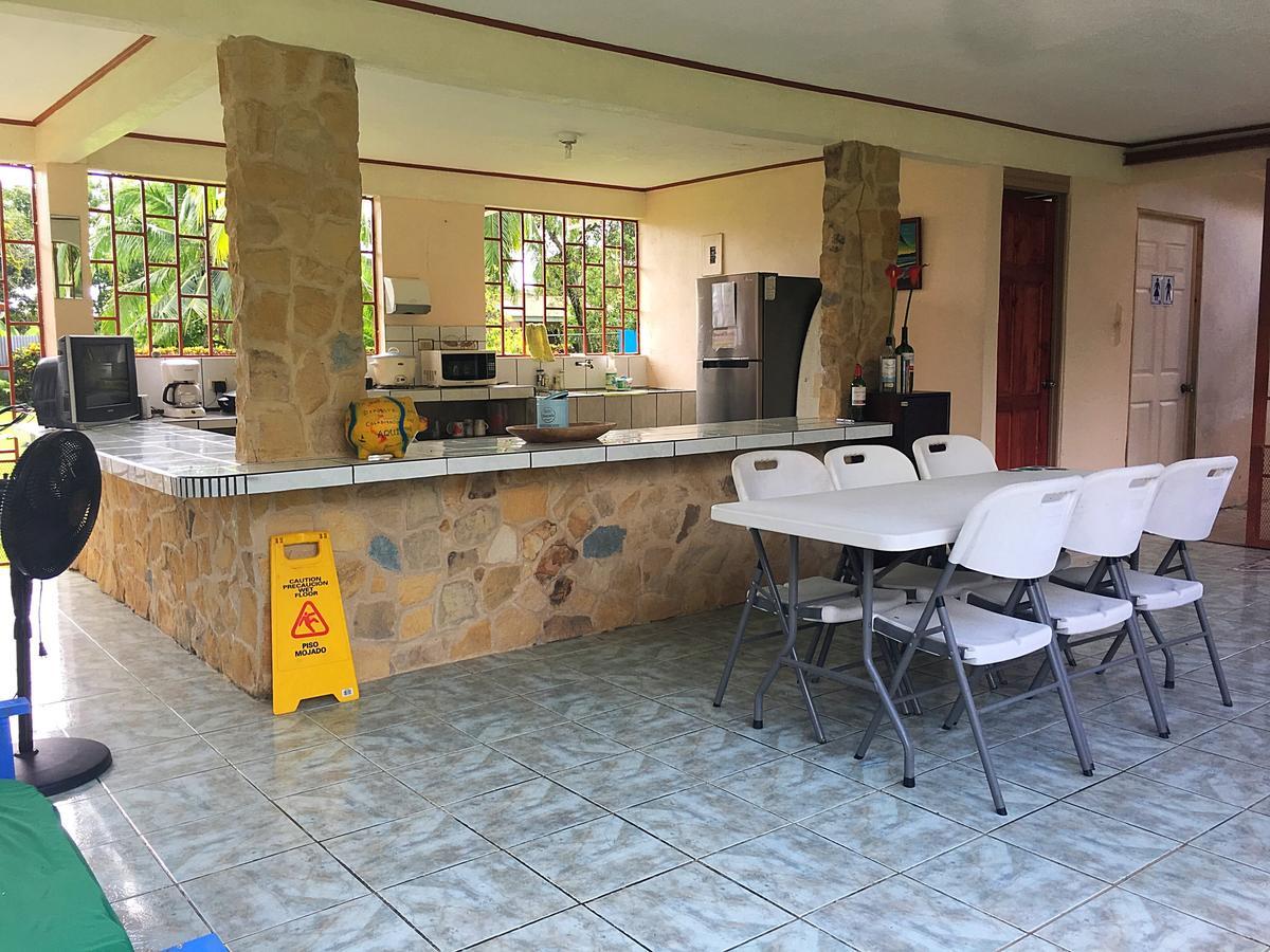 Casa Ballena Eco Hostel Uvita Eksteriør billede